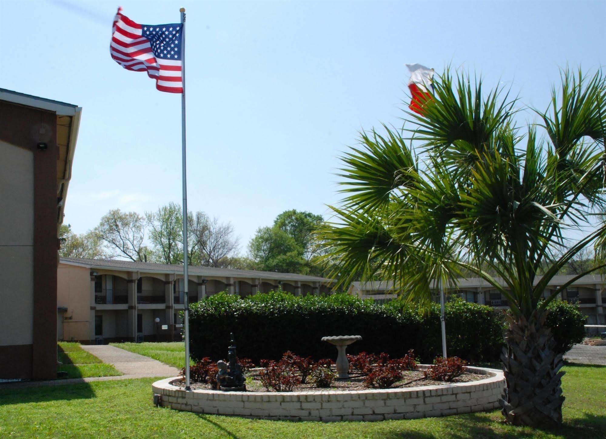 Apple Tree Inn Lindale Exterior foto